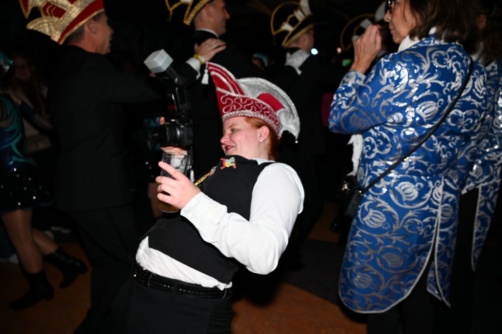 ../Images/Prinsbekendmaking Noortukkers 100.jpg